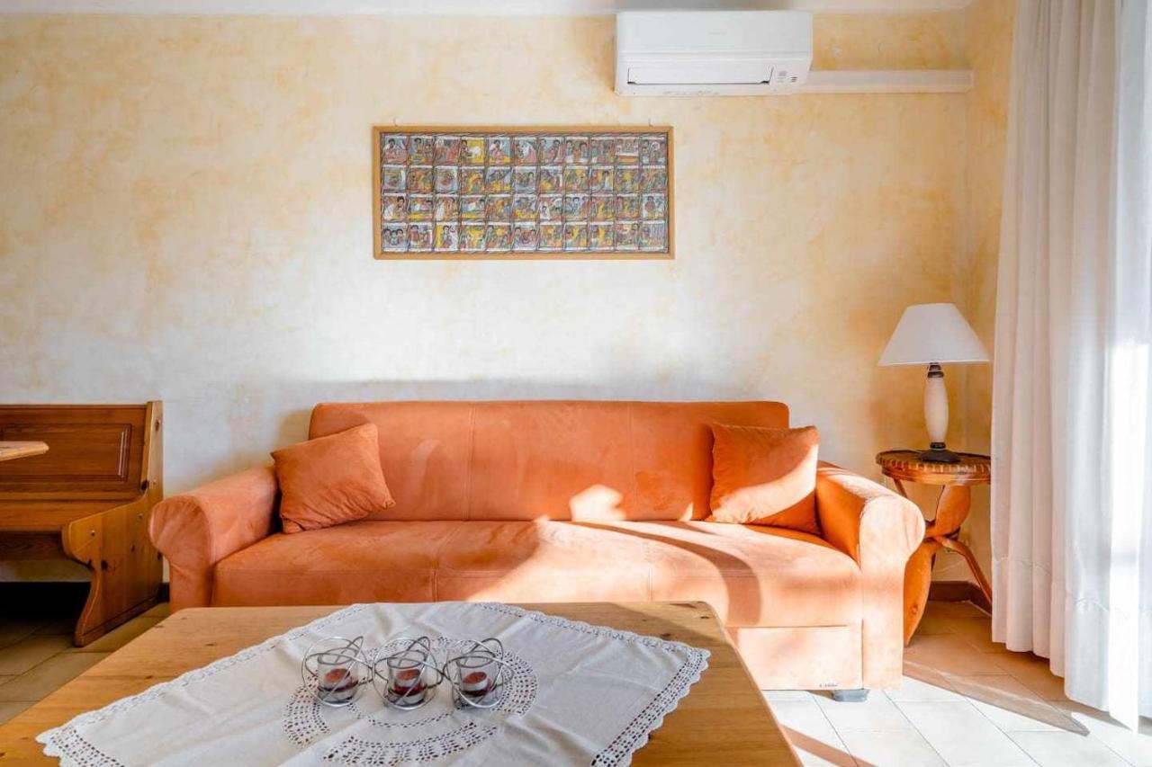 Spacious Apartment At A 5 Min Walk From The Beach アンティーブ エクステリア 写真
