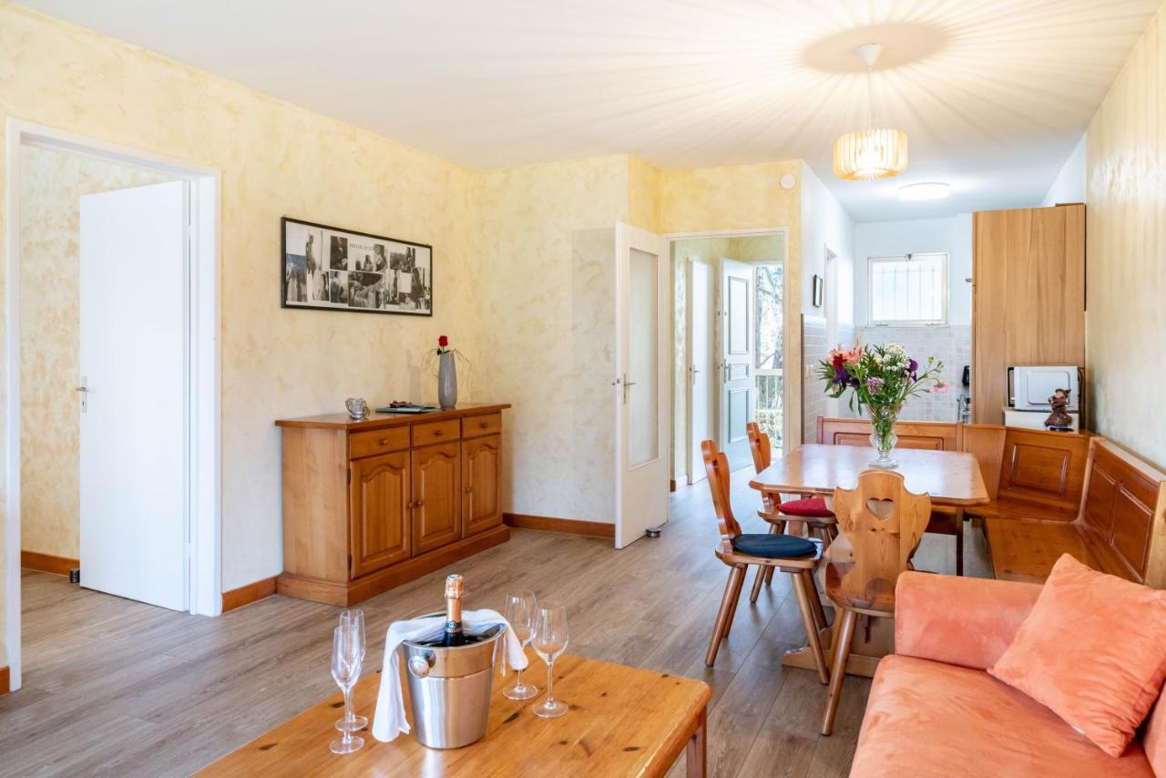 Spacious Apartment At A 5 Min Walk From The Beach アンティーブ エクステリア 写真